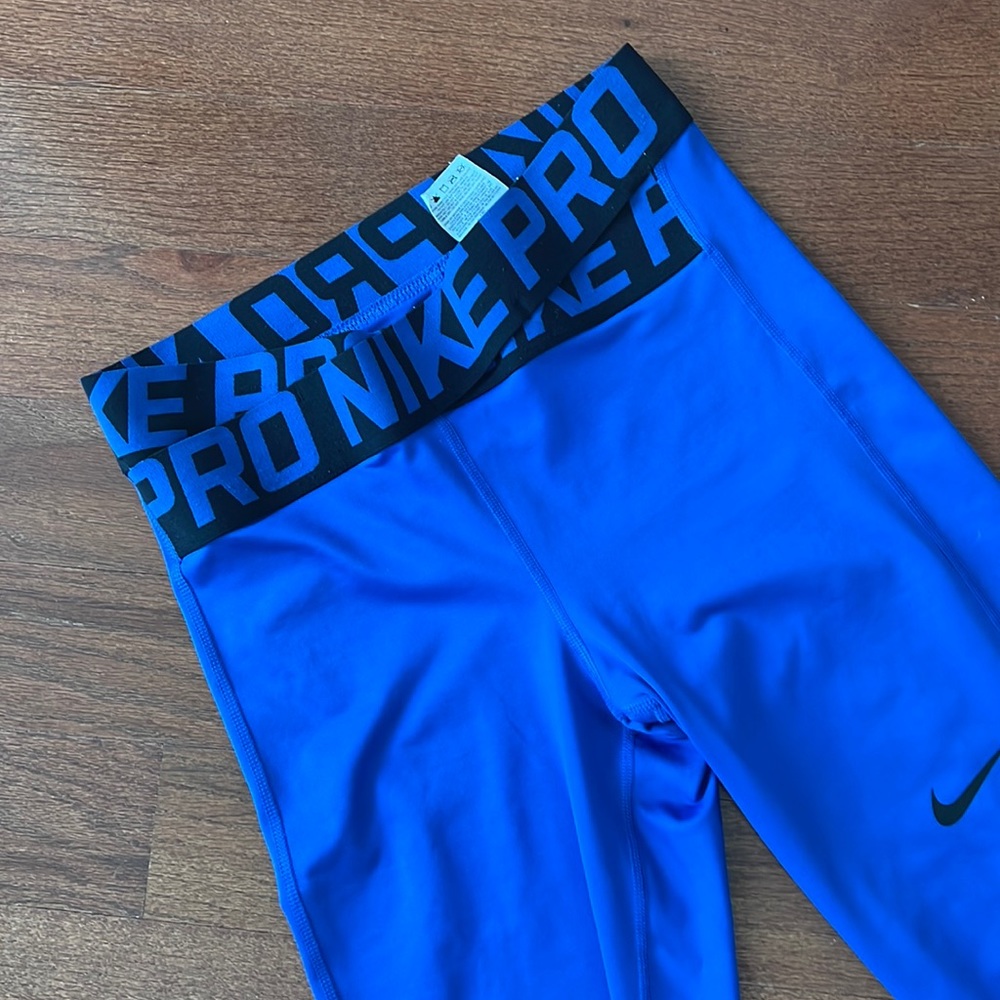 Full length Nike Pro leggings small